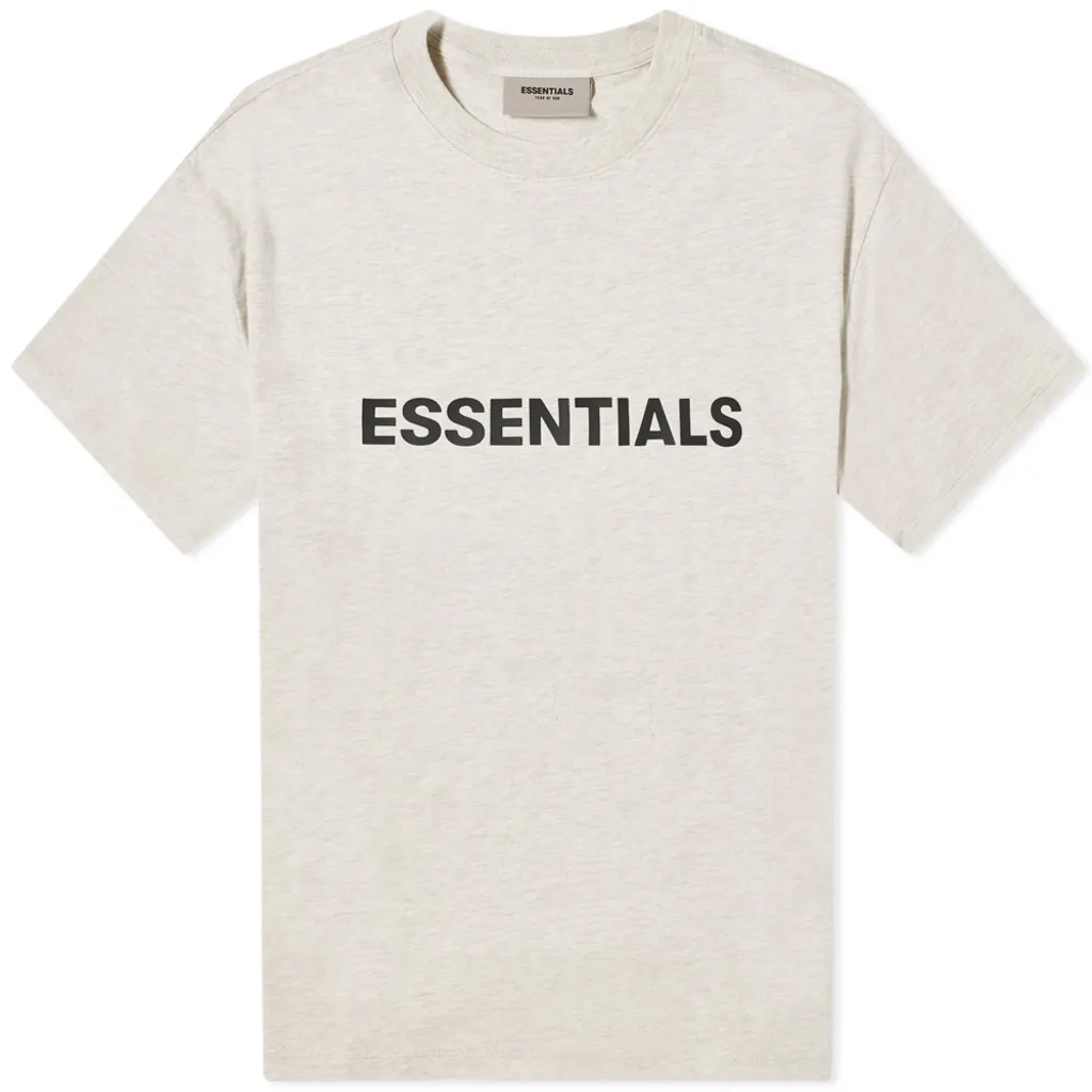 フィアオブゴッド エッセンシャルズ FEAR OF GOD FOG ESSENTIALS フロント3Dシリコン ロゴ Tシャツ 半袖 トップス 厚手 おしゃれ メンズ ブランド OATMEAL