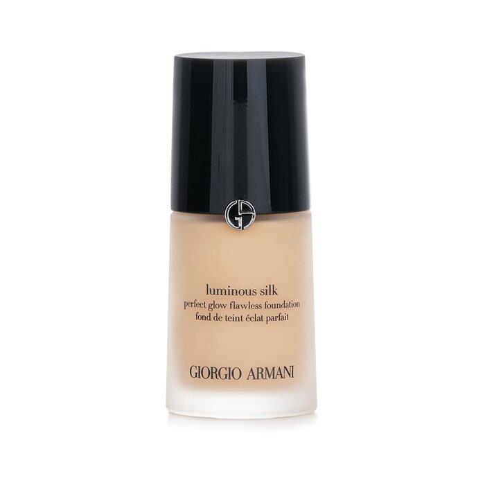 Giorgio Armani ジョルジオ アルマーニ ルミナスシルクファンデーション # 4 (LIGHT SAND) 3360372026112