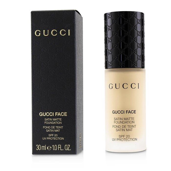 Gucci グッチ フェイス サテン マット ファンデーション SPF 20 # 040 8005610354842