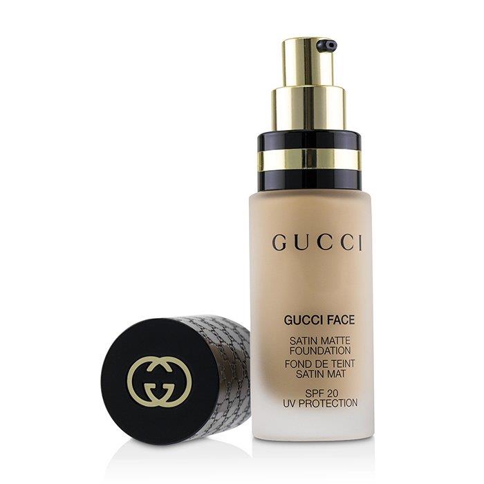 GUCCI グッチ グッチフェイス サテンマットファンデーションSPF 20 # 110 8005610355054