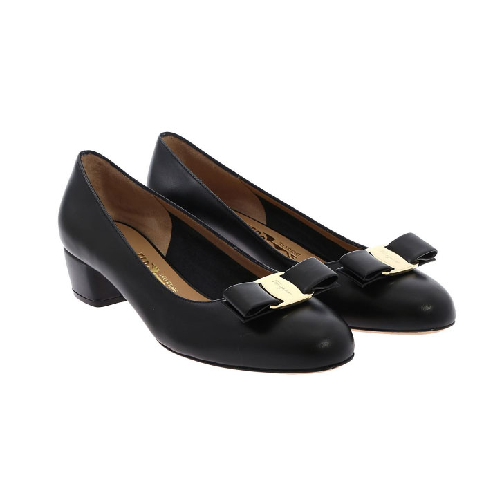 FERRAGAMO LADY SHOES VARA 0575970 CALF NERO BOW PUMPS BLACK