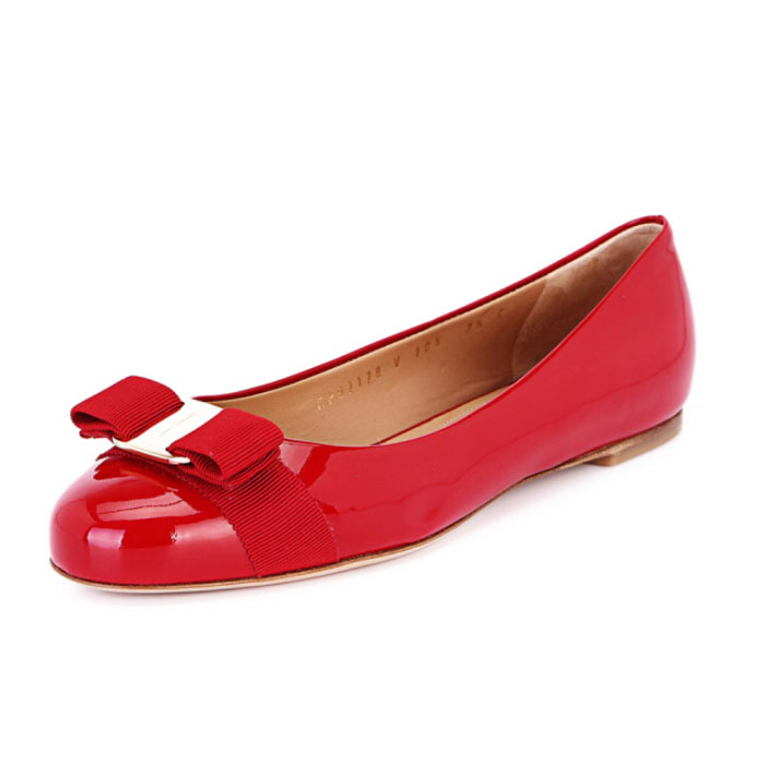 フェラガモ FERRAGAMO レディース リボン レザー パンプス0592125 PATENT-CALF ROSO