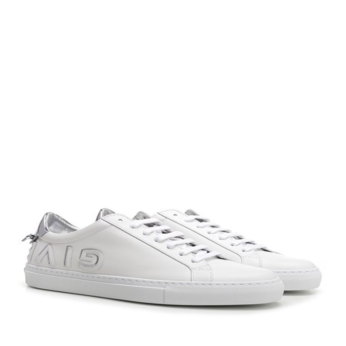 GIVENCHY x Womens Low Top Sneakers BE0003E0BQ132