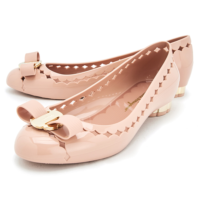 フェラガモ FERRAGAMO JELLY シリーズ レディース フラットシューズ  0686715 JELLY BONBON