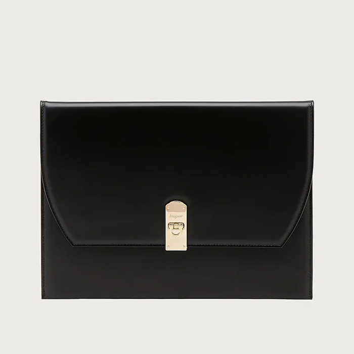 フェラガモ FERRAGAMO ブラック レディース ショルダーバッグ 22-D785 CALF NERO