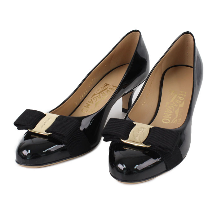 フェラガモ FERRAGAMO ヴァラ リボン レザー ウェッジソール パンプス ブラック 0574558 PATENT-CALF NERO