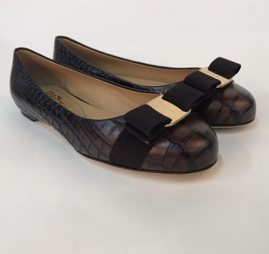 FERRAGAMO LADIES SHOES フェラガモ レディース シューズ  0598101 VARINA CACAO