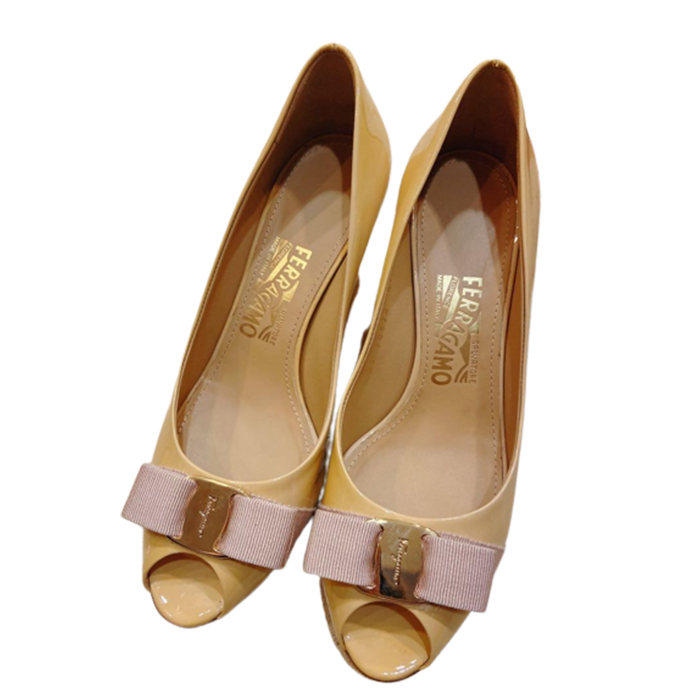 FERRAGAMO LADY SHOES シューズ 0531540 SISSI NEW-BISQUE