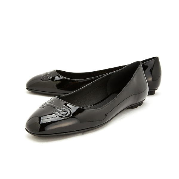 フェラガモ FERRAGAMO レディース フラットシューズ  0680094 BRONI NERO